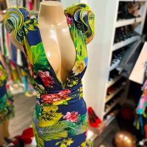 CQ brand, beautiful floral midi dress